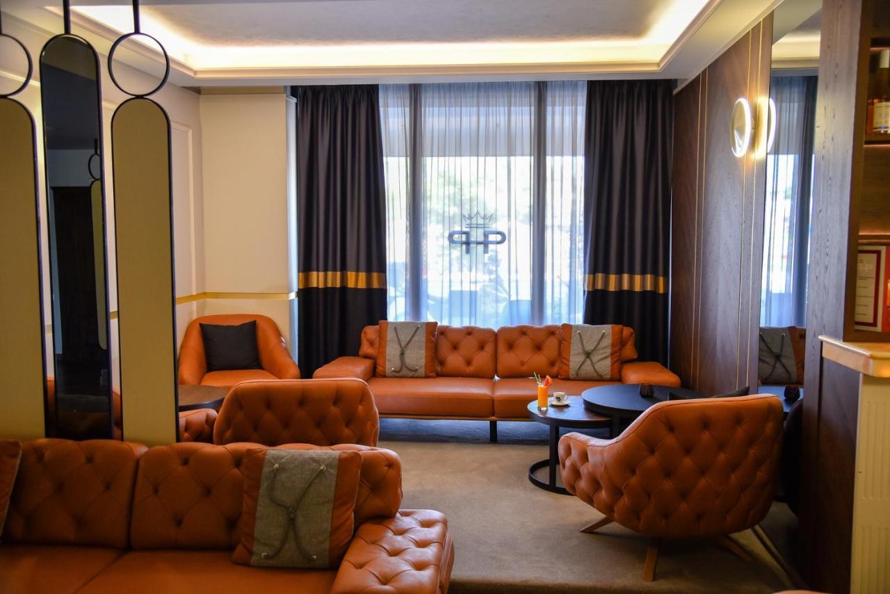 Park Hotel Plovdiv Esterno foto